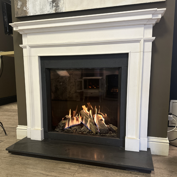 Penman Aversa with Gazco Reflex 75T Gas Fireplace - Showroom Clearance Collection Only