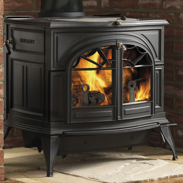 vermont-castings-defiant-two-in-one-wood-burning-stove-flames-co-uk